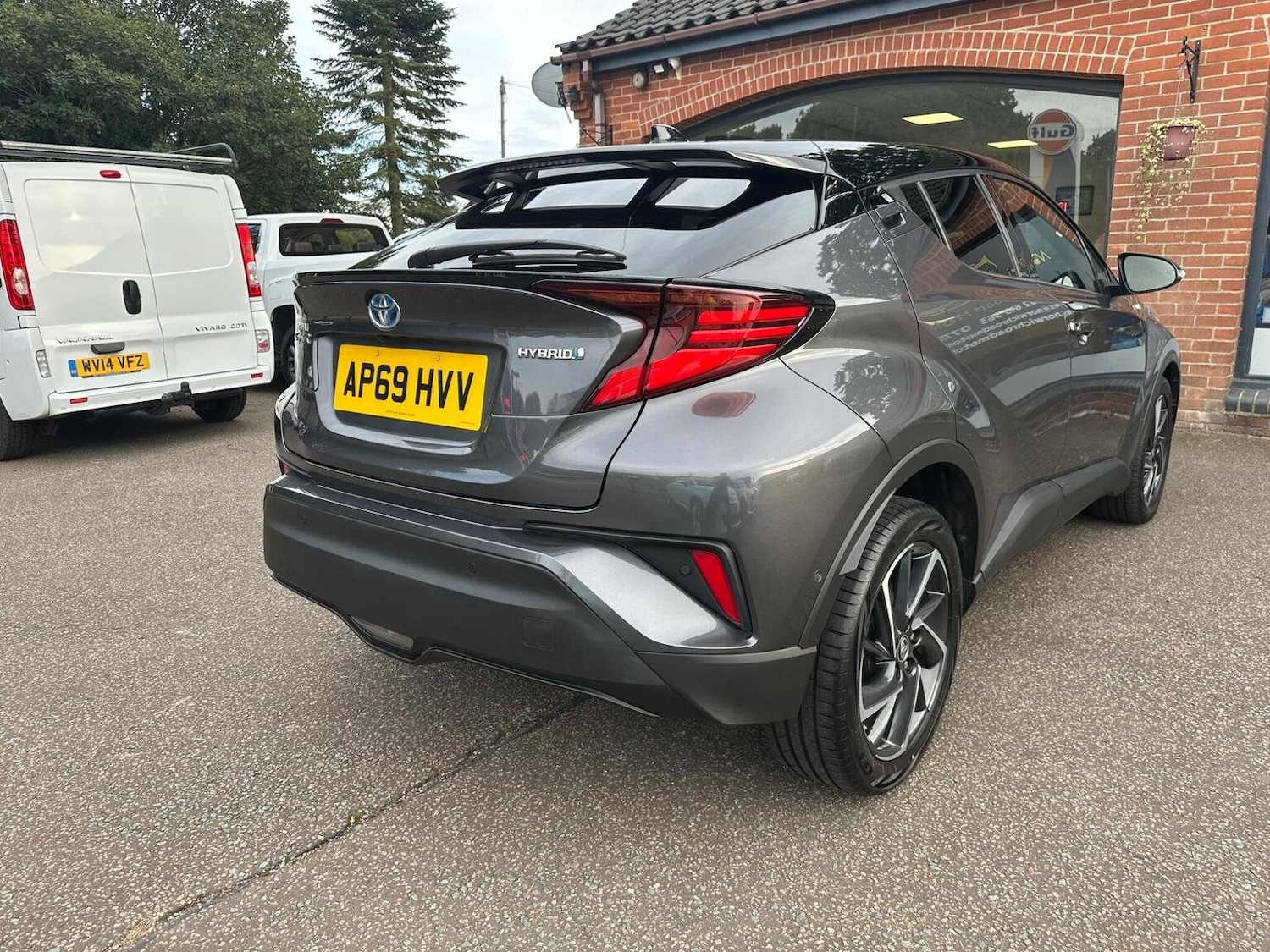 Used Toyota C-HR 2020 for sale - 76794185: Photo 14