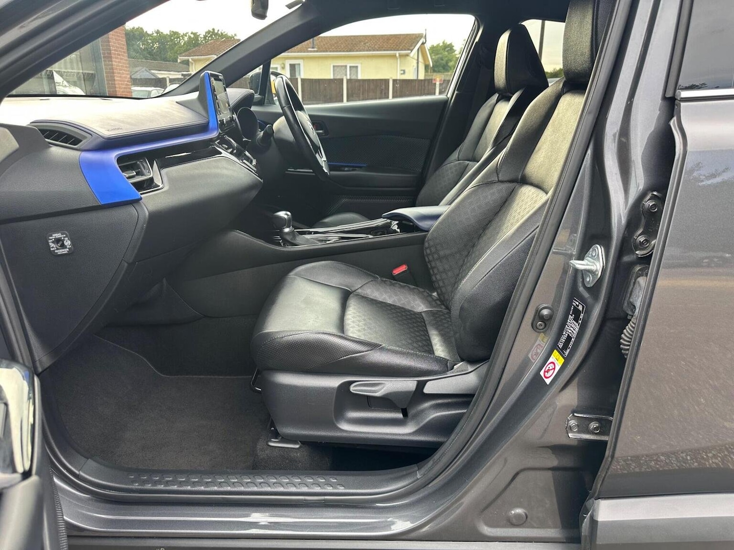 Used Toyota C-HR 2020 for sale - 76794185: Photo 20