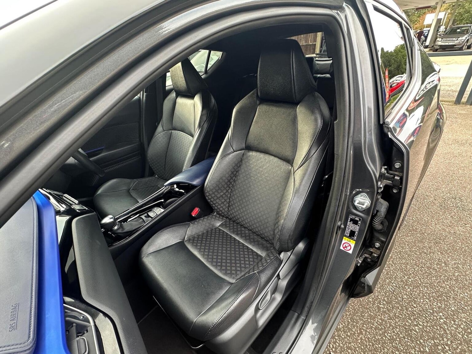 Used Toyota C-HR 2020 for sale - 76794185: Photo 21