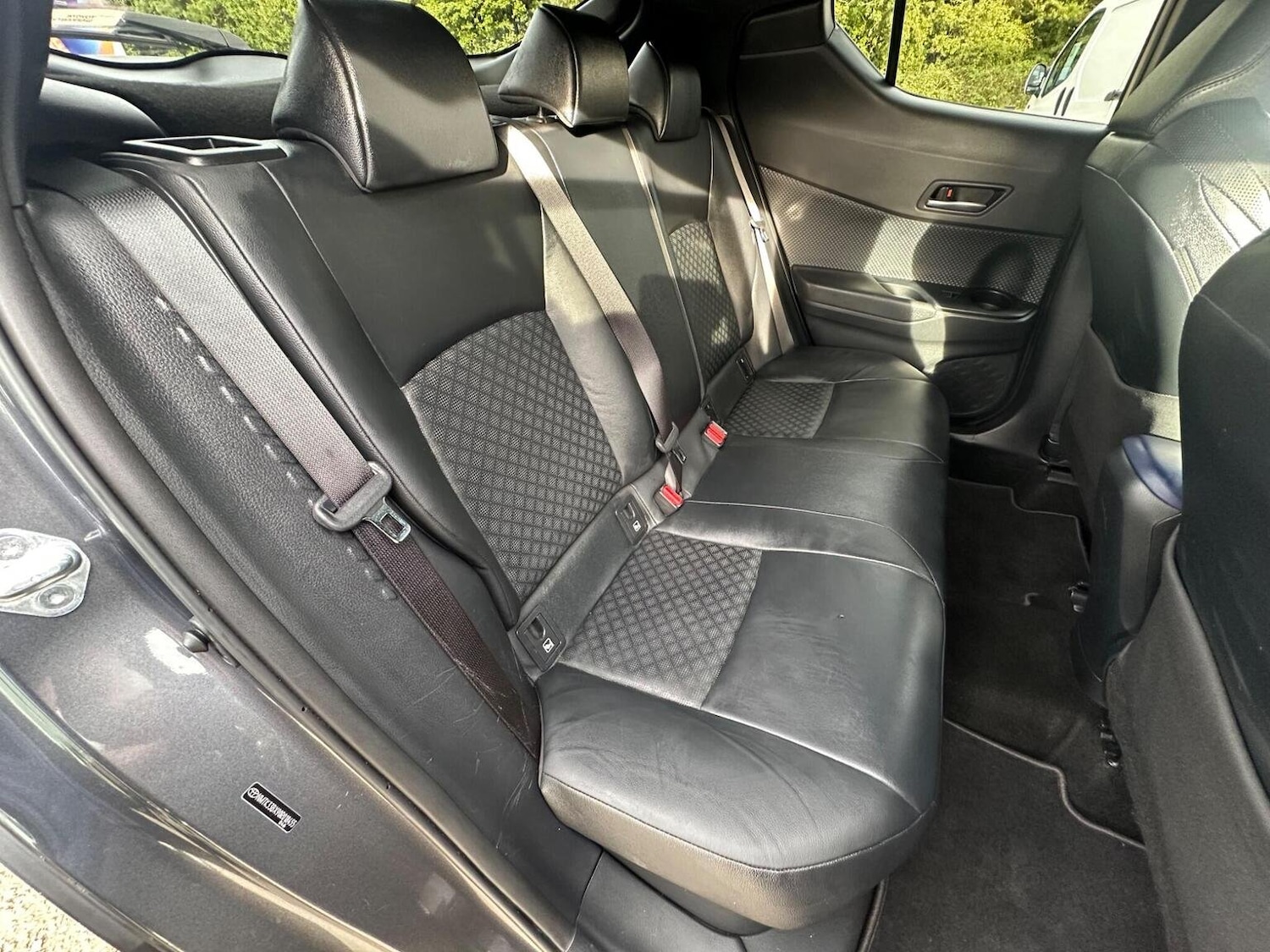 Used Toyota C-HR 2020 for sale - 76794185: Photo 57