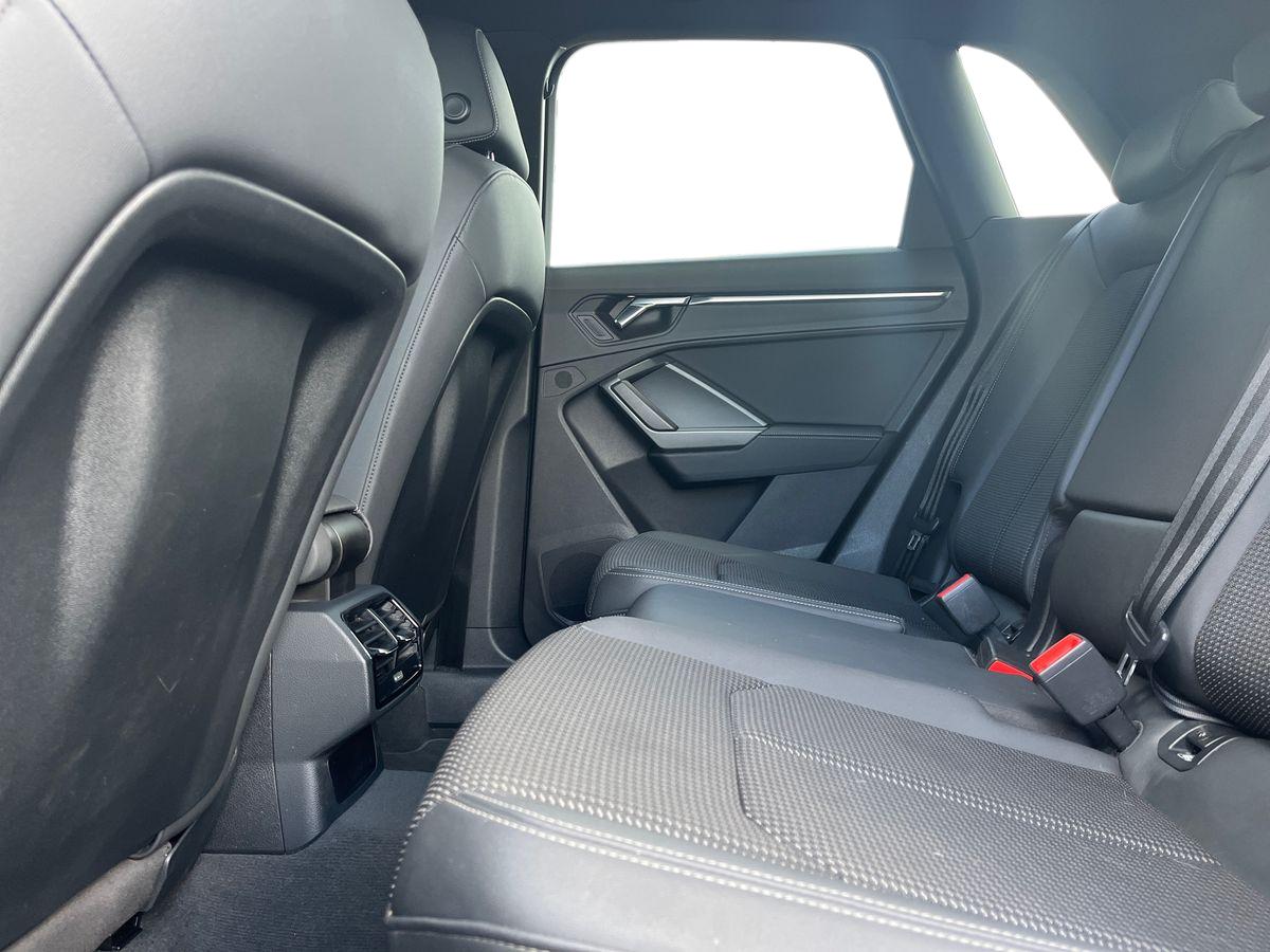 Used Audi Q3 2021 for sale - 76674535: Photo 4