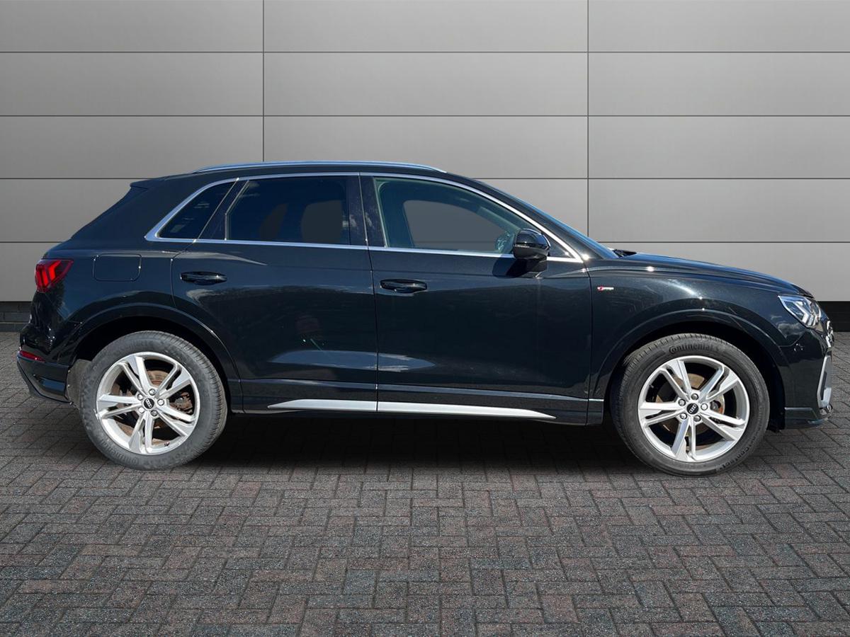 Used Audi Q3 2021 for sale - 76674535: Photo 5