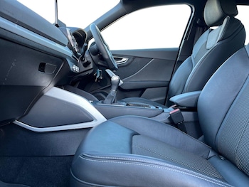 Used Audi Q2 2025 for sale - 77084797: Photo