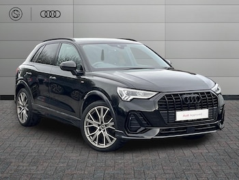 Used Audi Q3 2023 for sale - 77660008: Photo