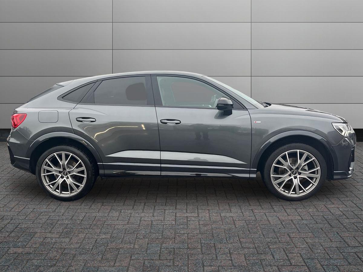 Used Audi Q3 2024 for sale - 76942856: Photo 5