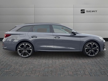 Used SEAT Leon 2021 for sale - 77346623: Photo