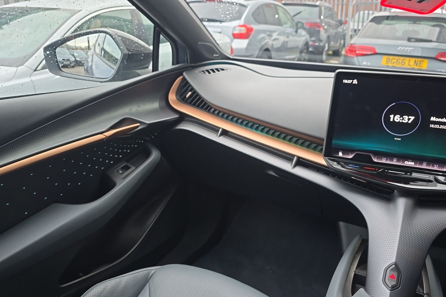 Used Cupra Tavascan 2025 for sale - 78105518: Photo 21