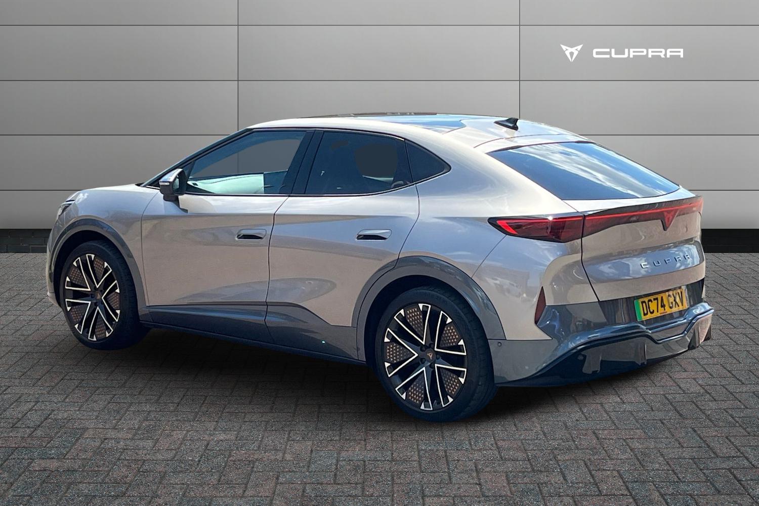 Used Cupra Tavascan 2024 for sale - 76677535: Photo 3