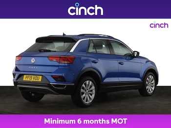 Used Volkswagen T-Roc 2019 for sale - 75322617: Photo