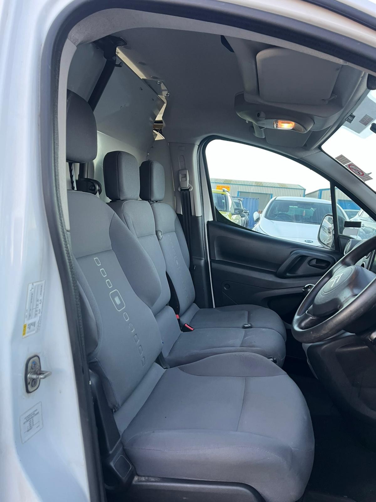 Used Citroen Berlingo 2016 for sale - 77093972: Photo 4