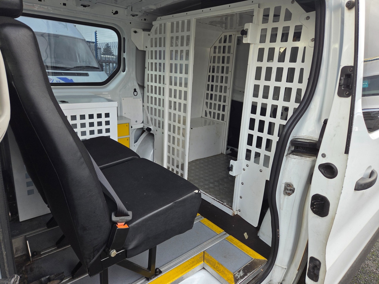 Used Vauxhall Vivaro 2017 for sale - 76741493: Photo 14