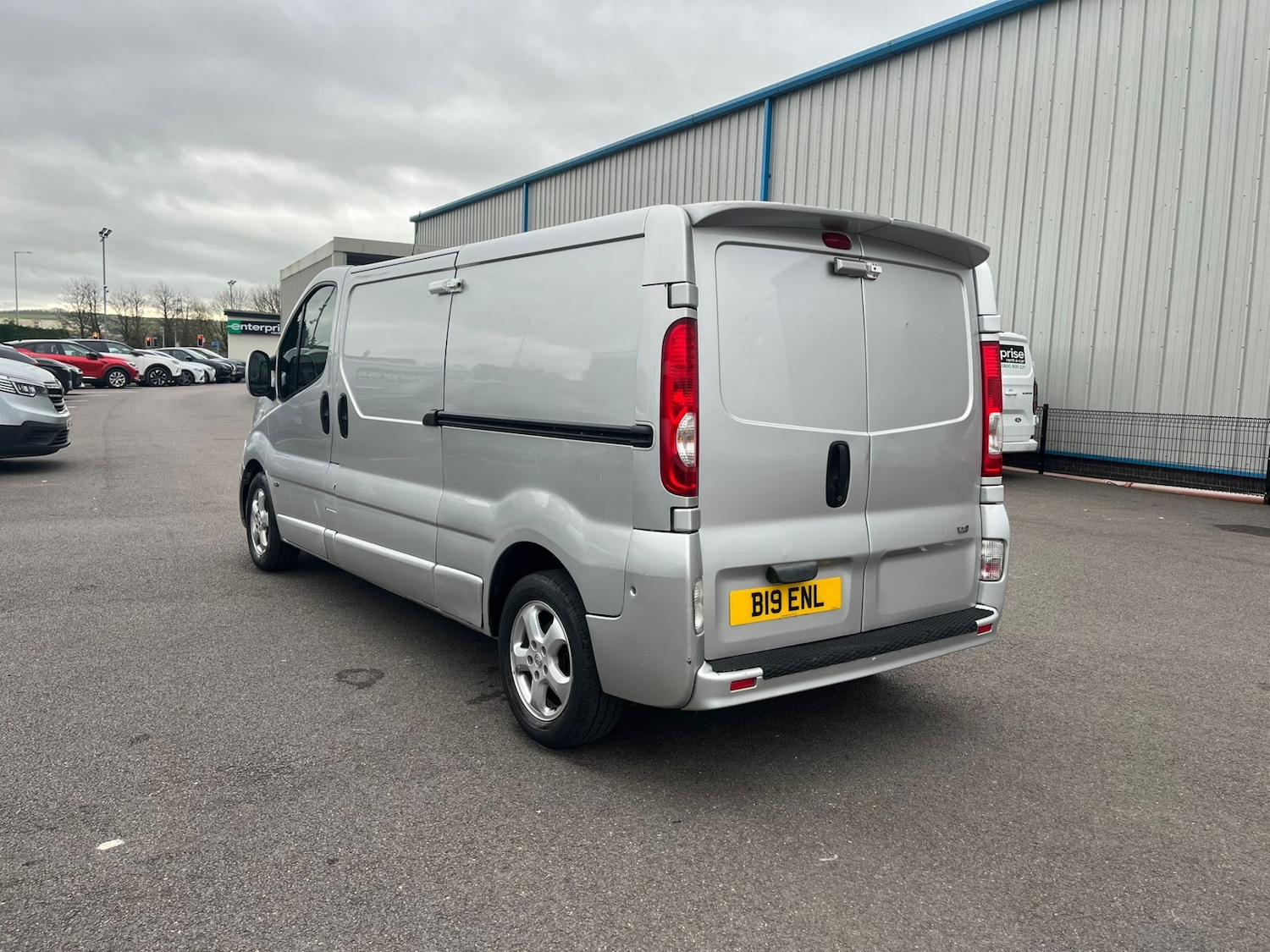 Used Vauxhall Vivaro 2013 for sale - 77679309: Photo 3