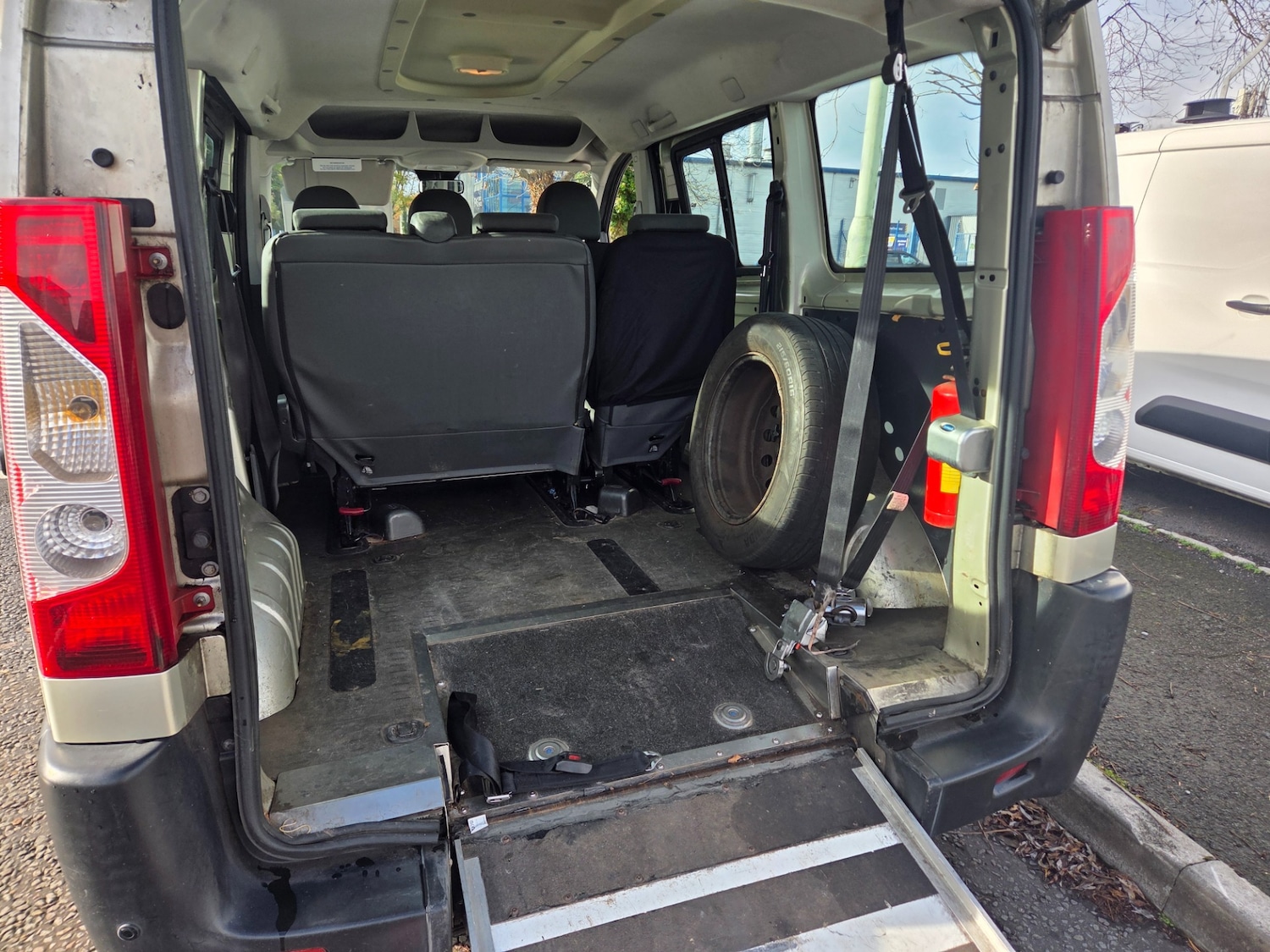 Used Peugeot Expert Tepee 2013 for sale - 76437195: Photo 12