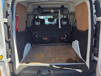 Used Ford Transit Connect 2015 for sale - 75223382: Photo