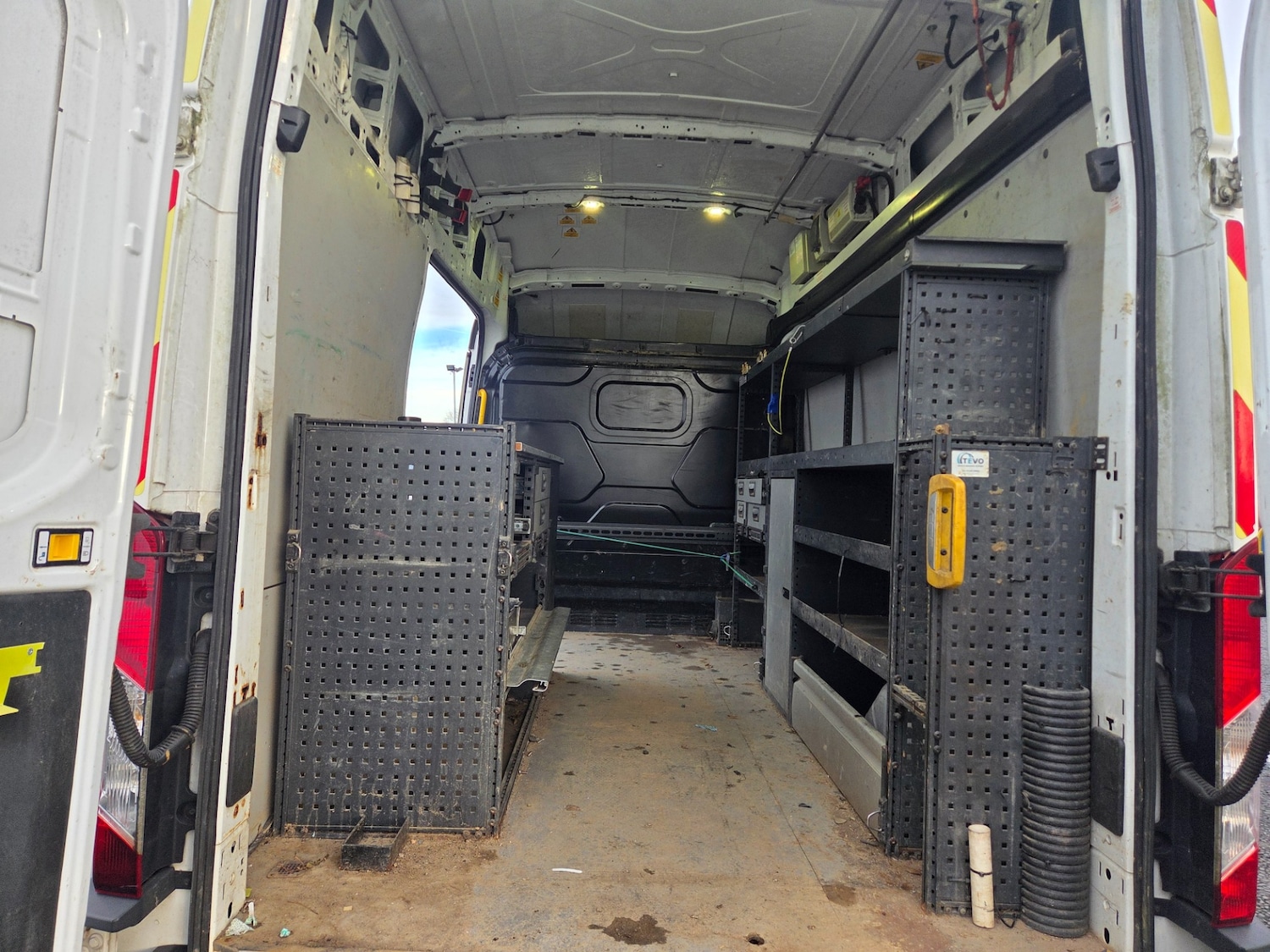 Used Ford Transit 2016 for sale - 77028171: Photo 5