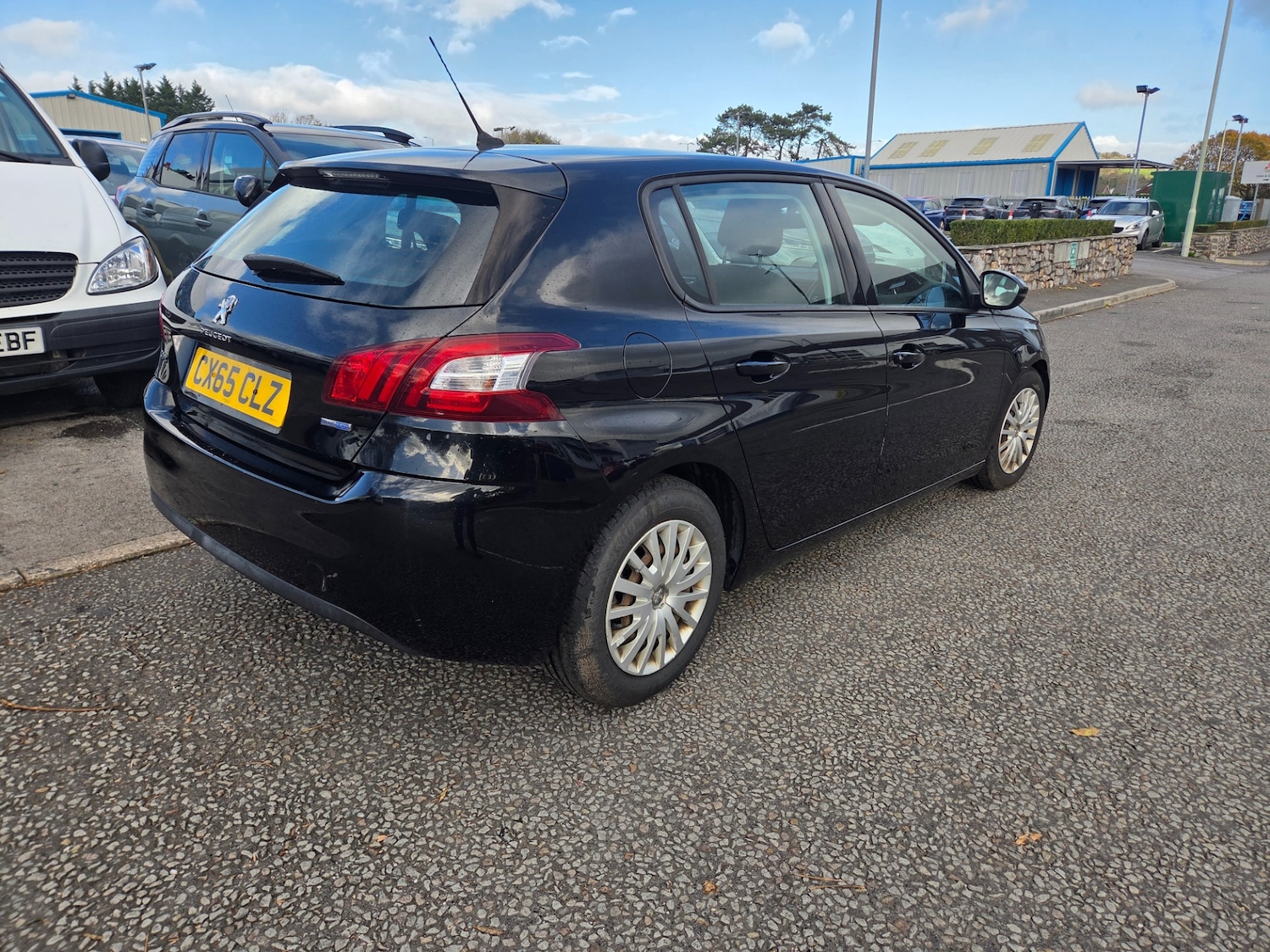 Used Peugeot 308 2016 for sale - 76374806: Photo 8