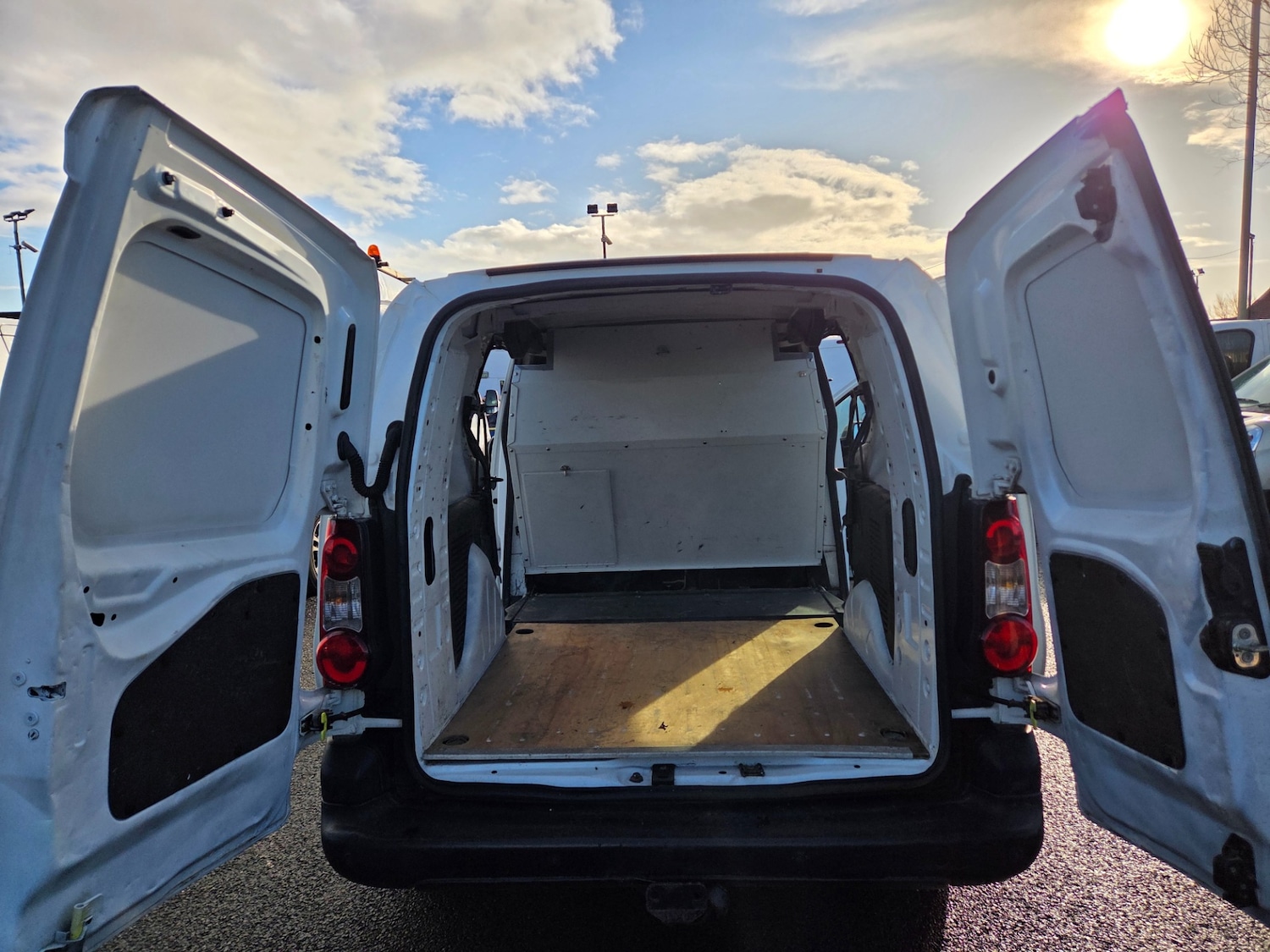 Used Citroen Berlingo 2013 for sale - 77234056: Photo 5