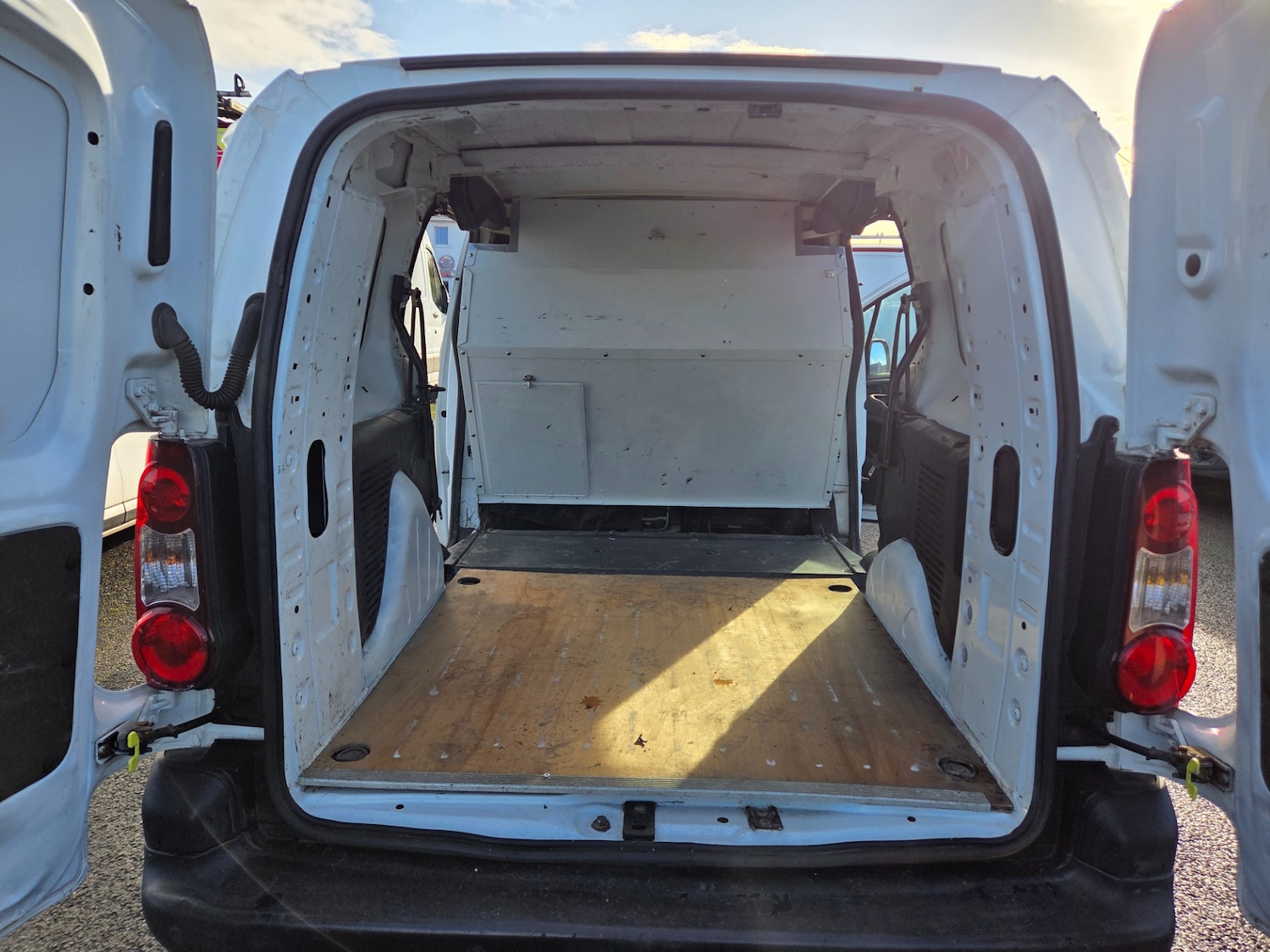 Used Citroen Berlingo 2013 for sale - 77234056: Photo 9