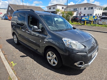 Used Peugeot Partner Tepee 2014 for sale - 78865325: Photo