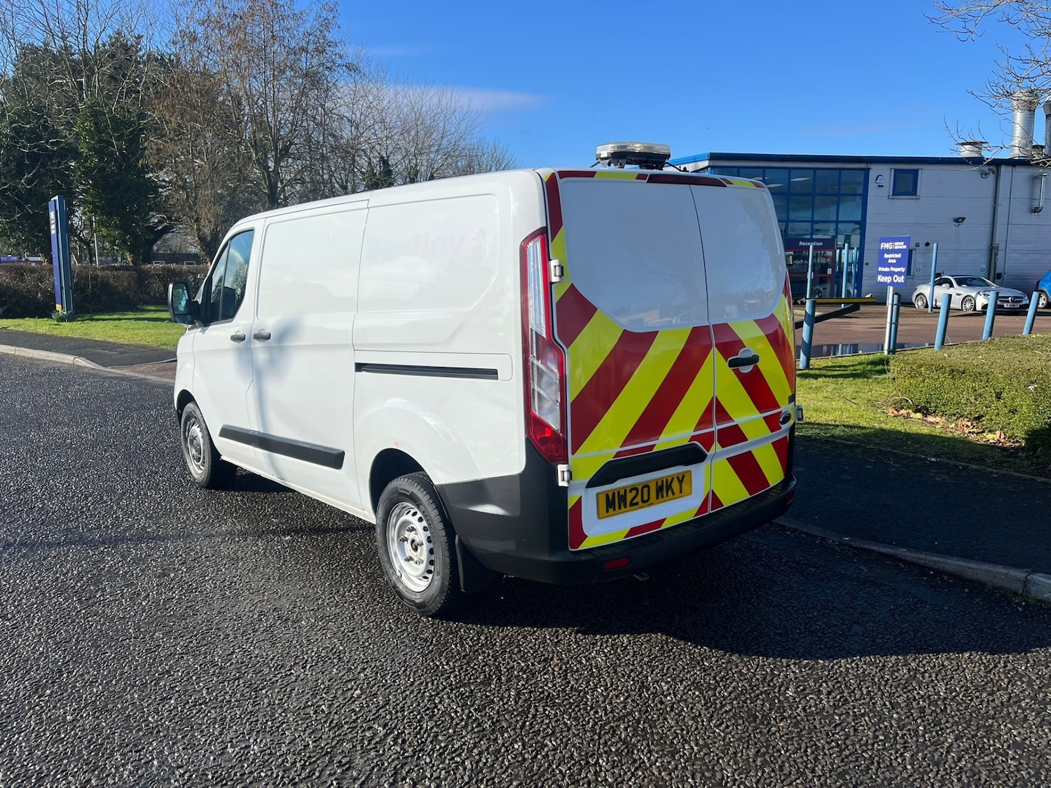 Used Ford Transit Custom 2020 for sale - 77639936: Photo 2