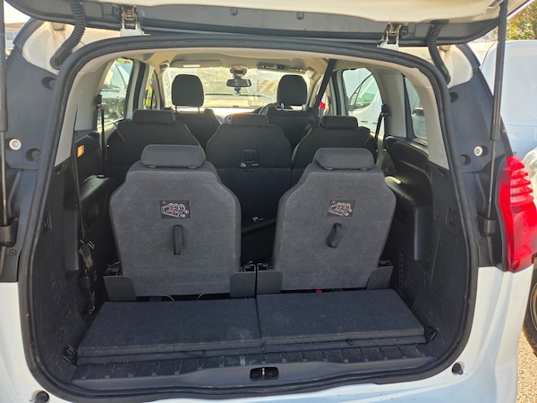 Used Peugeot 5008 2014 for sale - 76090809: Photo 3