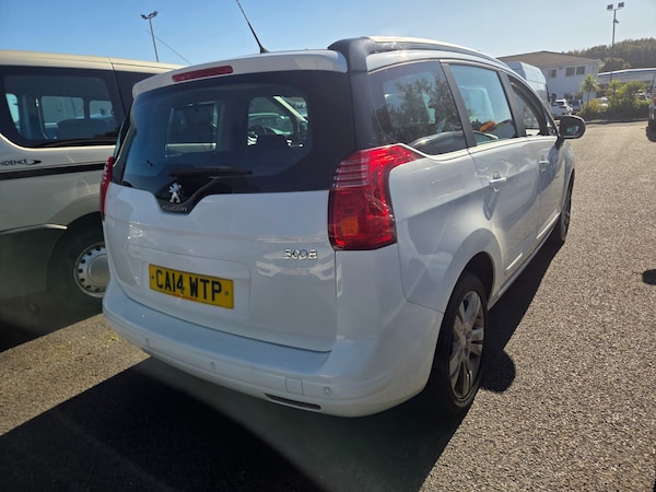 Used Peugeot 5008 2014 for sale - 76090809: Photo 8