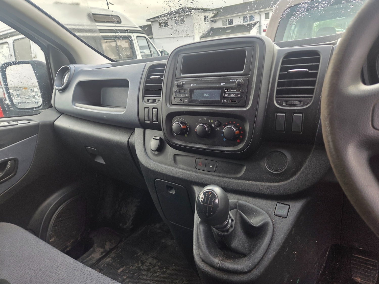 Used Vauxhall Vivaro 2016 for sale - 77475111: Photo 10