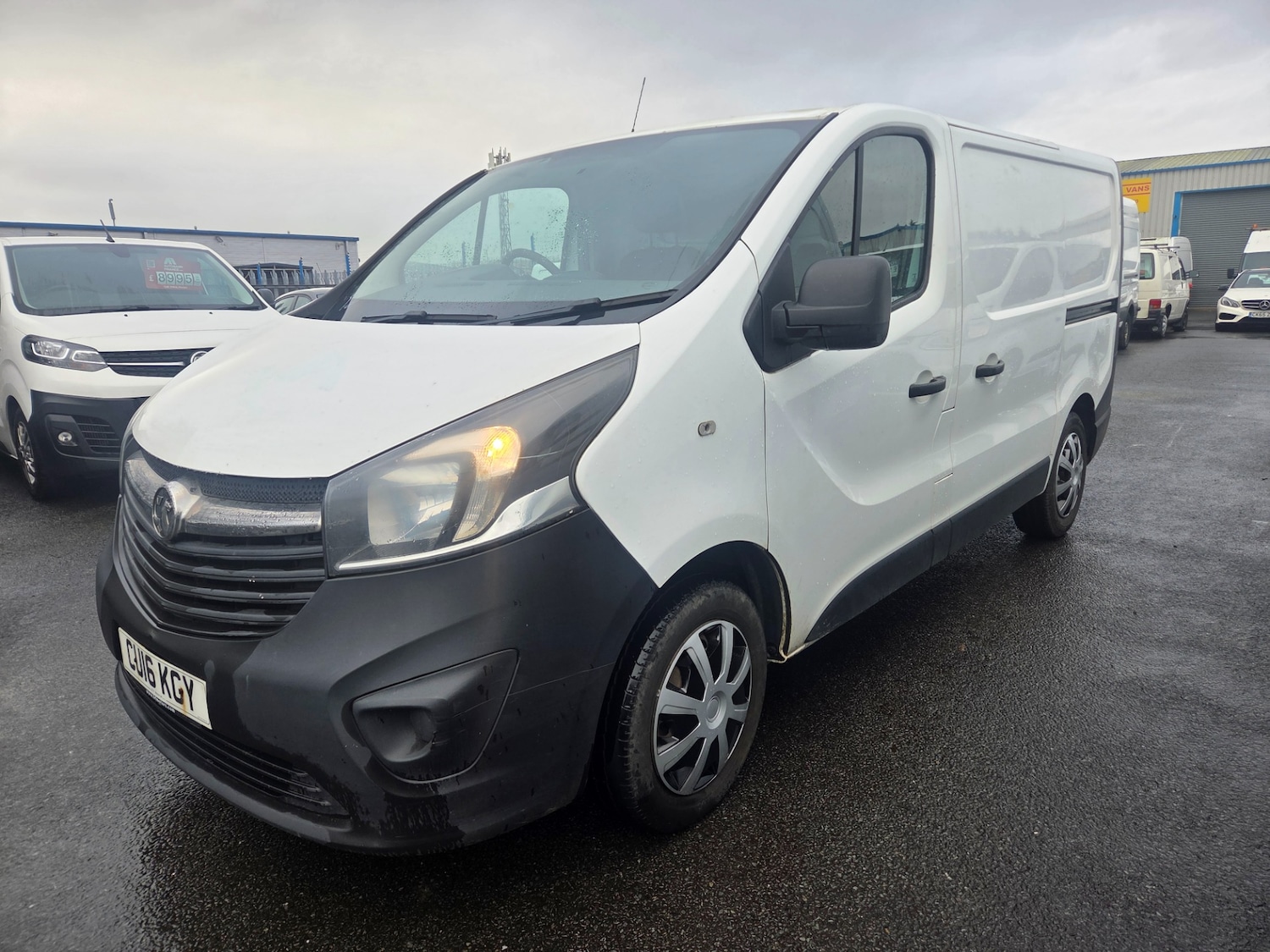 Used Vauxhall Vivaro 2016 for sale - 77475111: Photo 5
