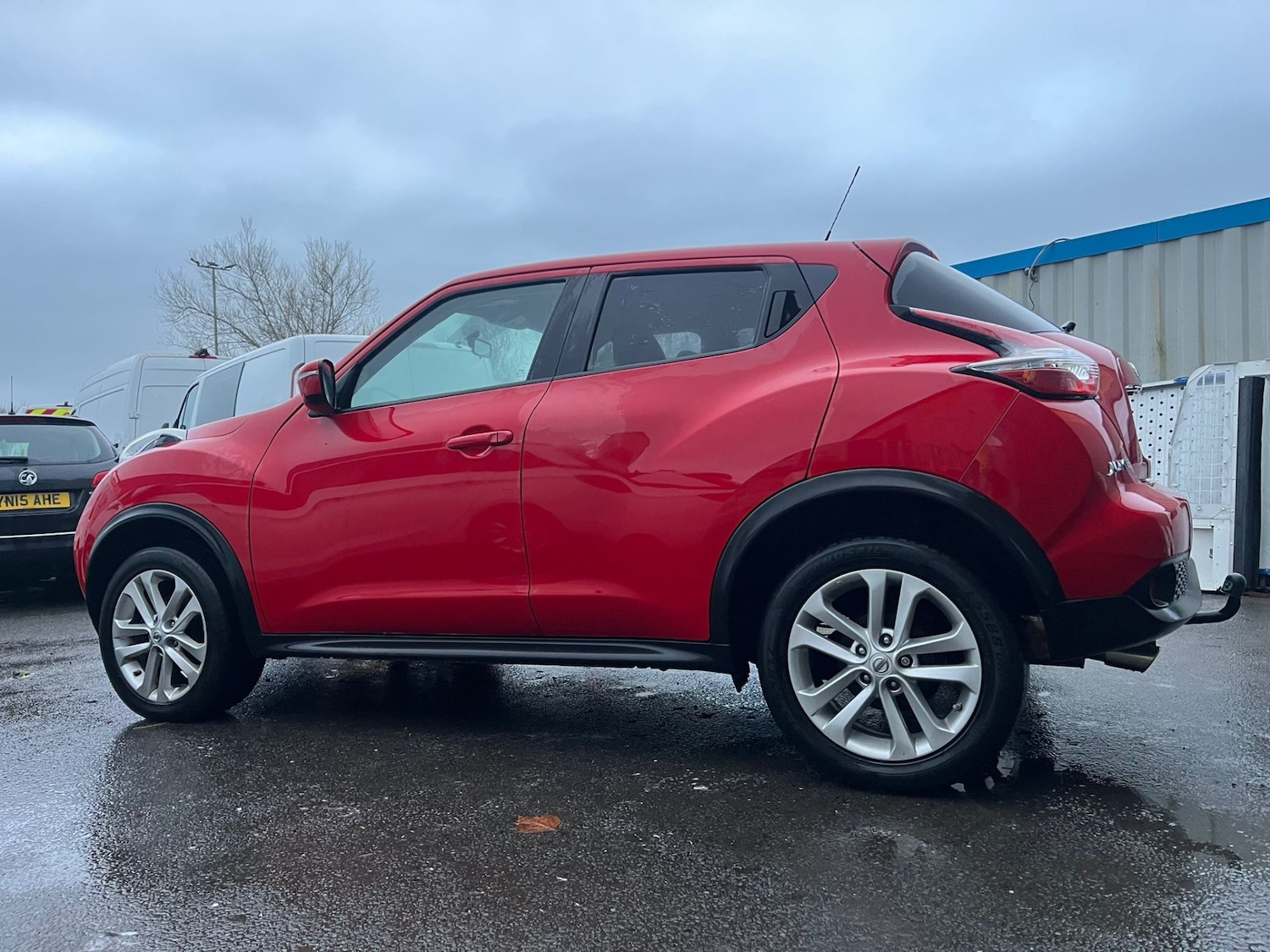 Used Nissan Juke 2016 for sale - 77052961: Photo 2