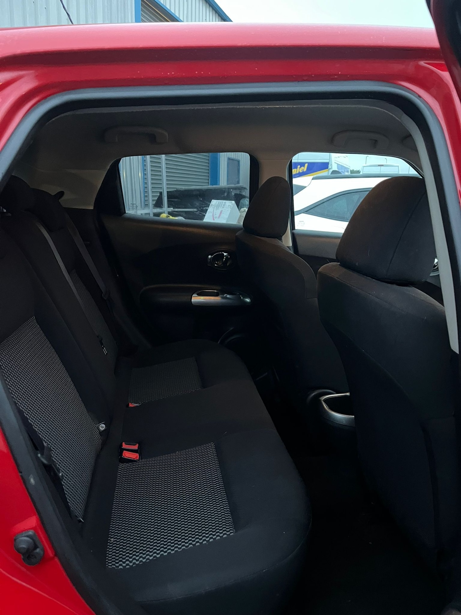 Used Nissan Juke 2016 for sale - 77052961: Photo 5