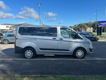 Used Ford Tourneo Custom 2017 for sale - 79830415: Photo