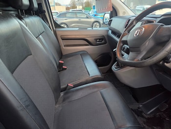 Used Vauxhall Vivaro 2021 for sale - 77186519: Photo