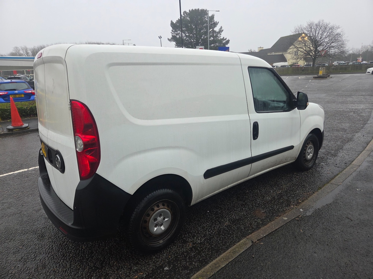Used Vauxhall Combo 2015 for sale - 77643891: Photo 17