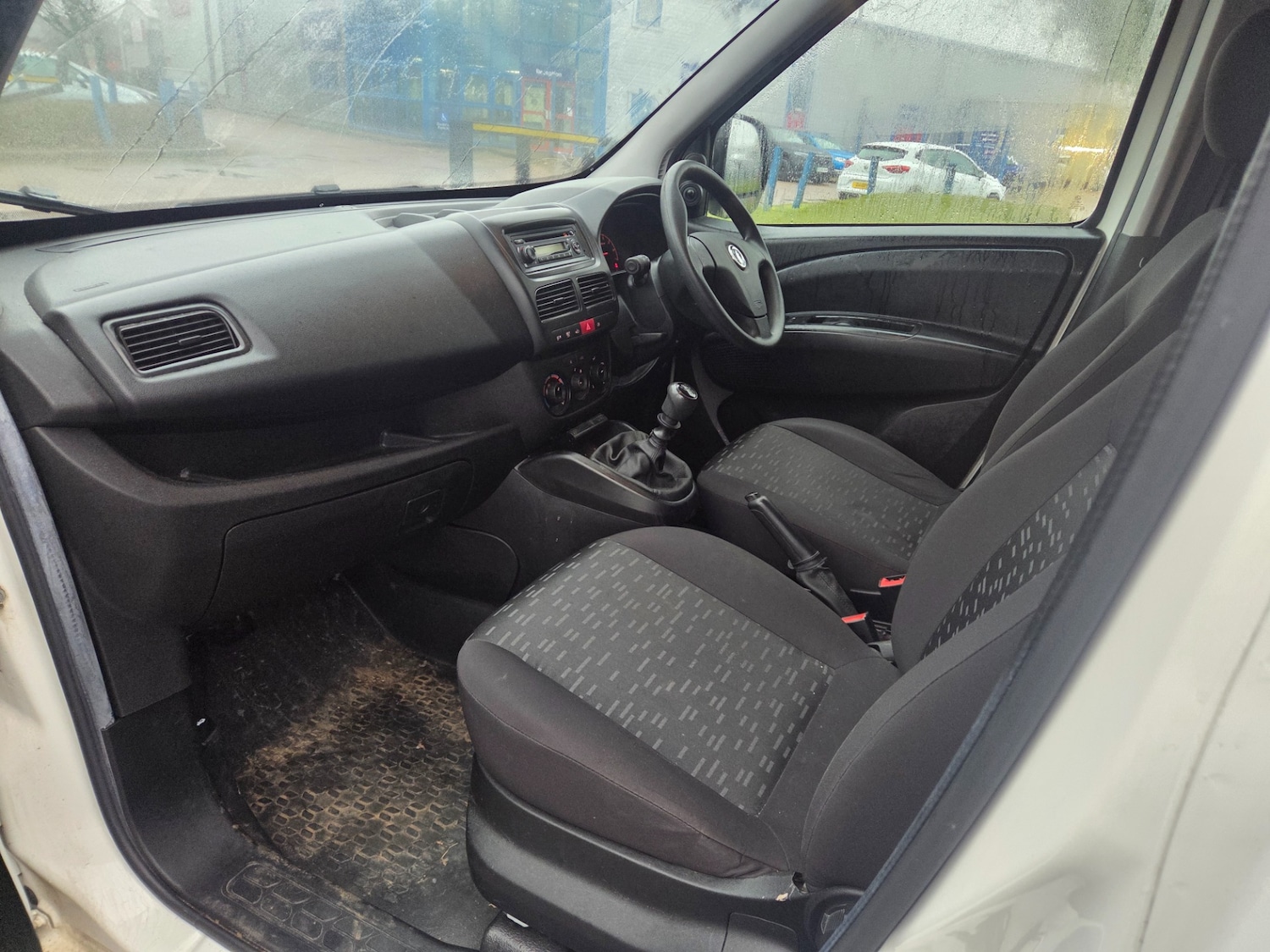 Used Vauxhall Combo 2015 for sale - 77643891: Photo 8