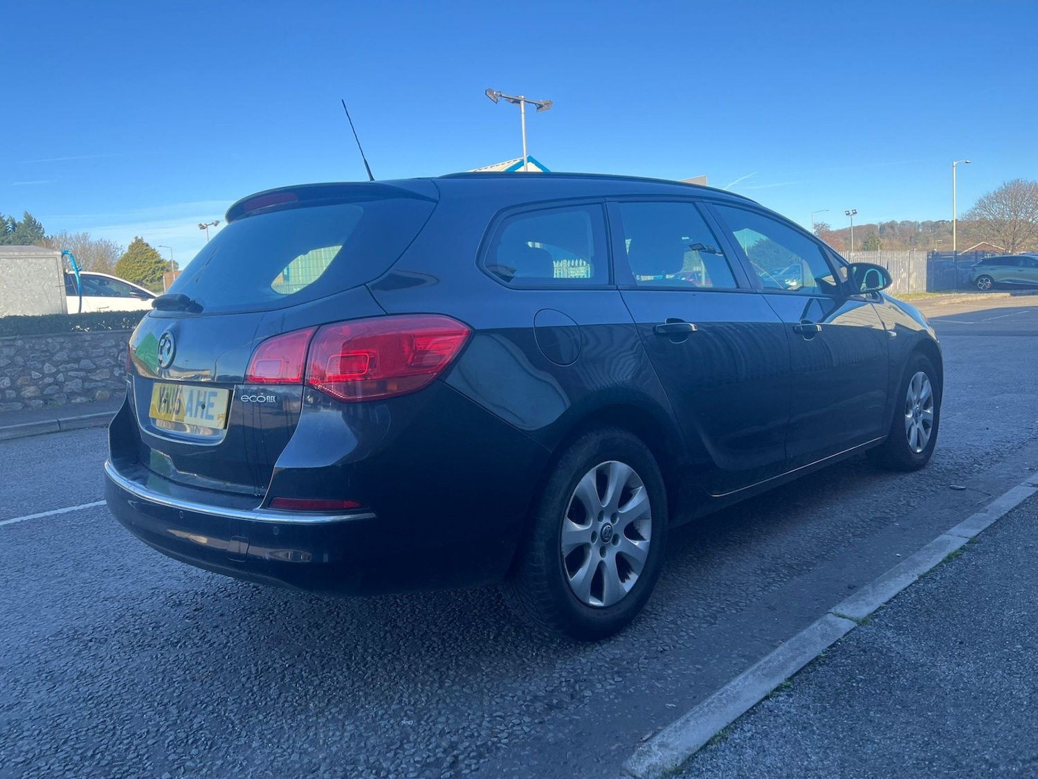 Used Vauxhall Astra 2015 for sale - 77059192: Photo 12