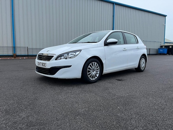 Used Peugeot 308 2017 for sale - 76314038: Photo 15