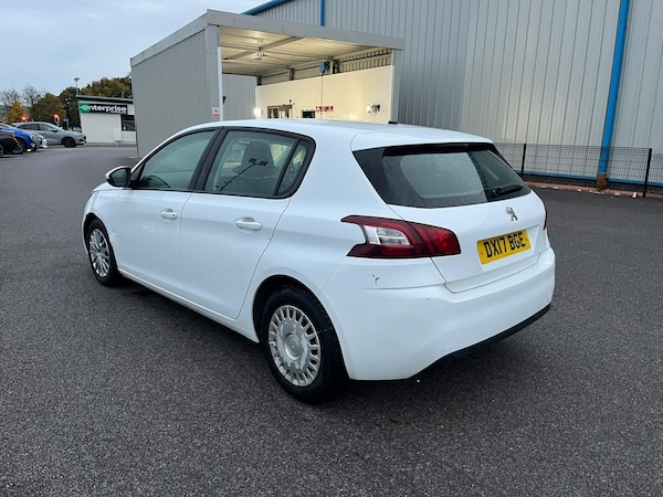 Used Peugeot 308 2017 for sale - 76314038: Photo 6