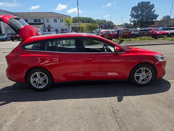 Used Ford Focus 2019 for sale - 78894870: Photo
