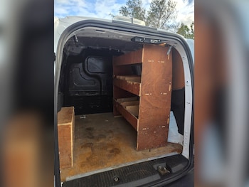 Used Ford Transit Courier 2018 for sale - 76173570: Photo