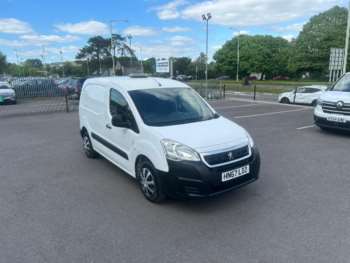 Used Peugeot Partner 2017 for sale - 74612936: Photo