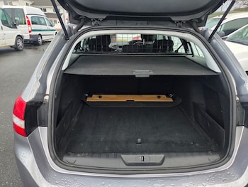 Used Peugeot 308 2018 for sale - 76329661: Photo 3