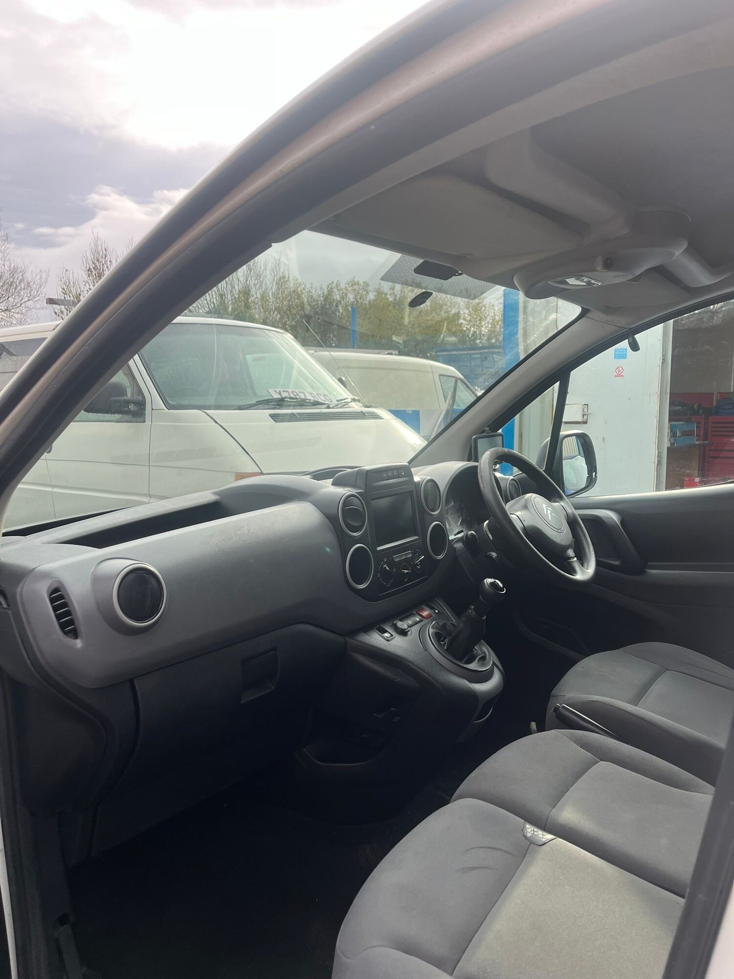 Used Citroen Berlingo 2015 for sale - 76437200: Photo 7