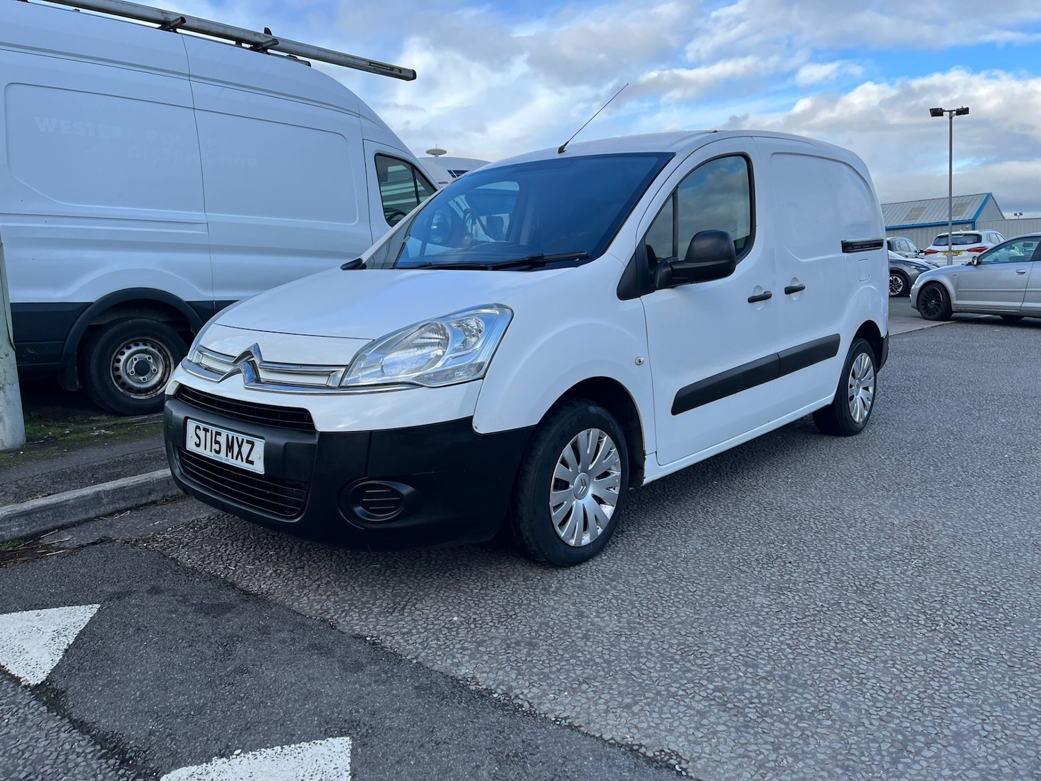 Used Citroen Berlingo 2015 for sale - 77556712: Photo 12