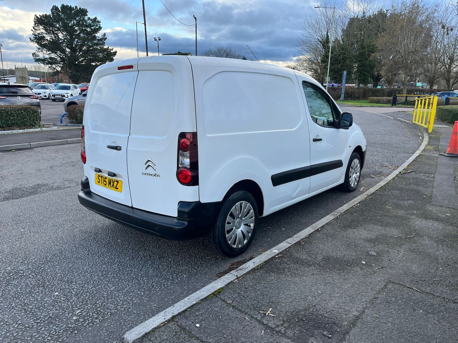Used Citroen Berlingo 2015 for sale - 77556712: Photo 17