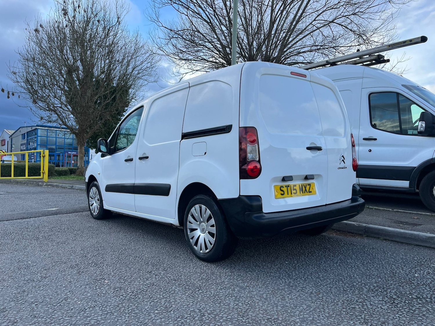 Used Citroen Berlingo 2015 for sale - 77556712: Photo 2