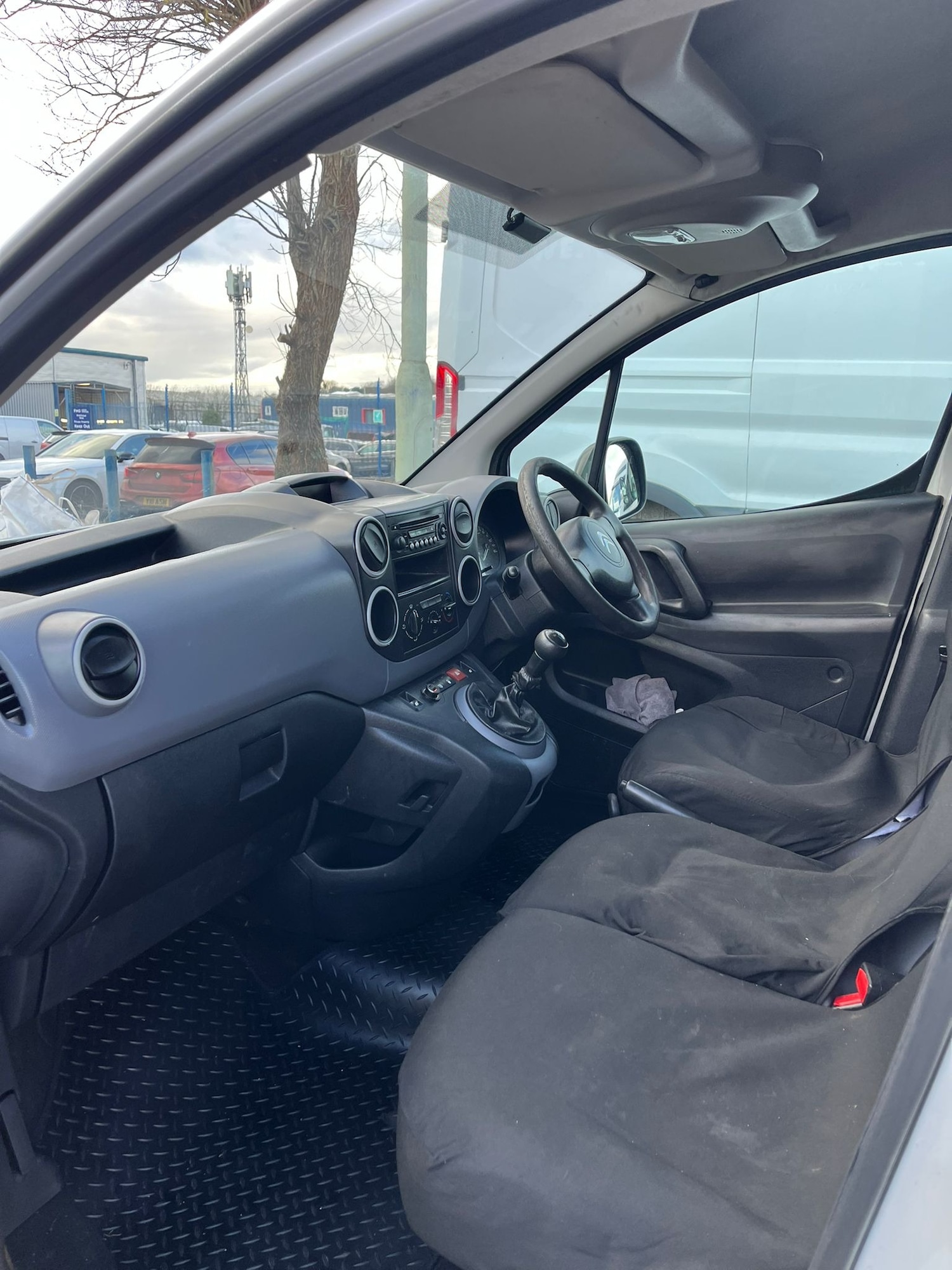 Used Citroen Berlingo 2015 for sale - 77556712: Photo 3