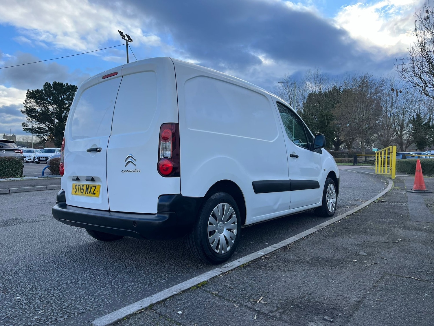 Used Citroen Berlingo 2015 for sale - 77556712: Photo 6