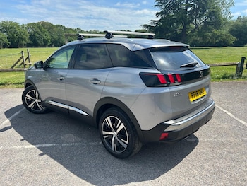 Used Peugeot 3008 2018 for sale - 79093092: Photo