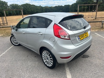 Used Ford Fiesta 2016 for sale - 79426592: Photo