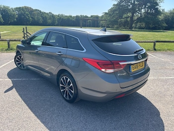 Used Hyundai i40 2016 for sale - 79093302: Photo